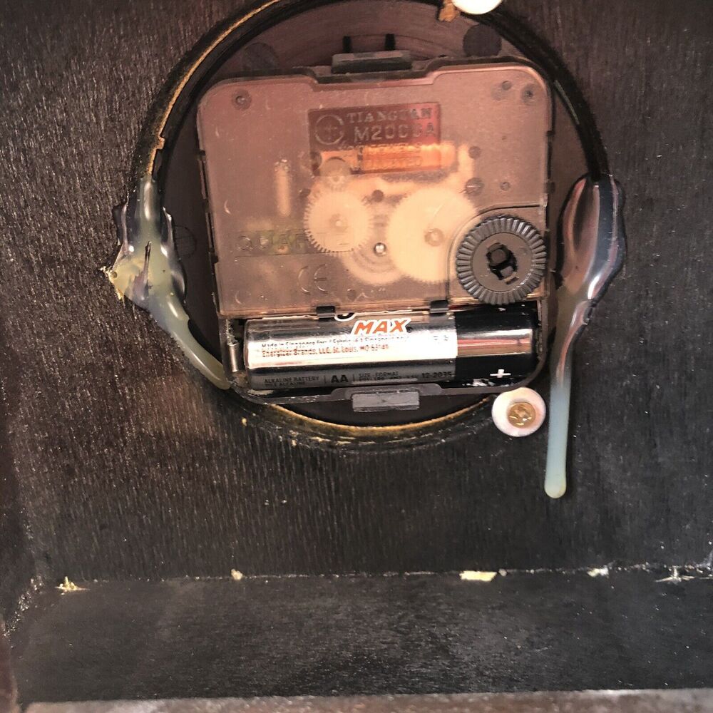 TIANGUAN VINTAGE ANTIQUE MANTLE CLOCK - Picture 6 of 13